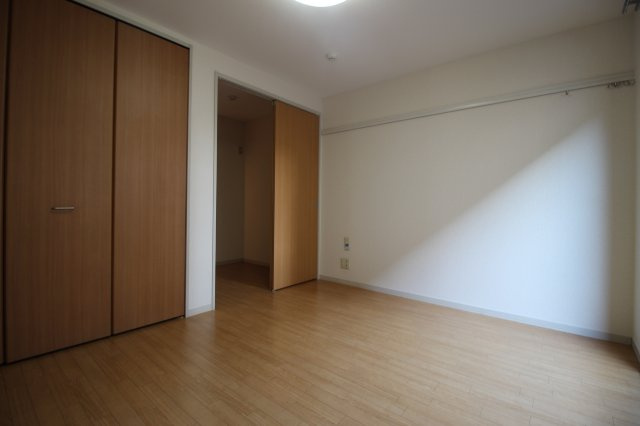 アベニュー用賀Ｂの洋室