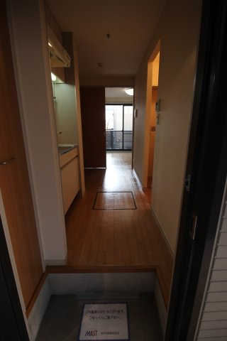 アベニュー用賀Ｂの玄関