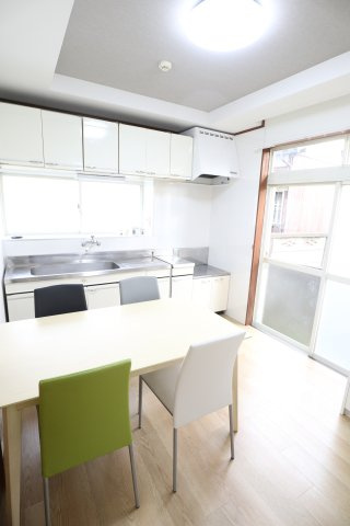 野口町戸建のキッチン