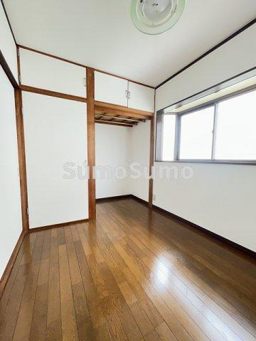 矢田貸家の洋室|スタンダードな洋室です