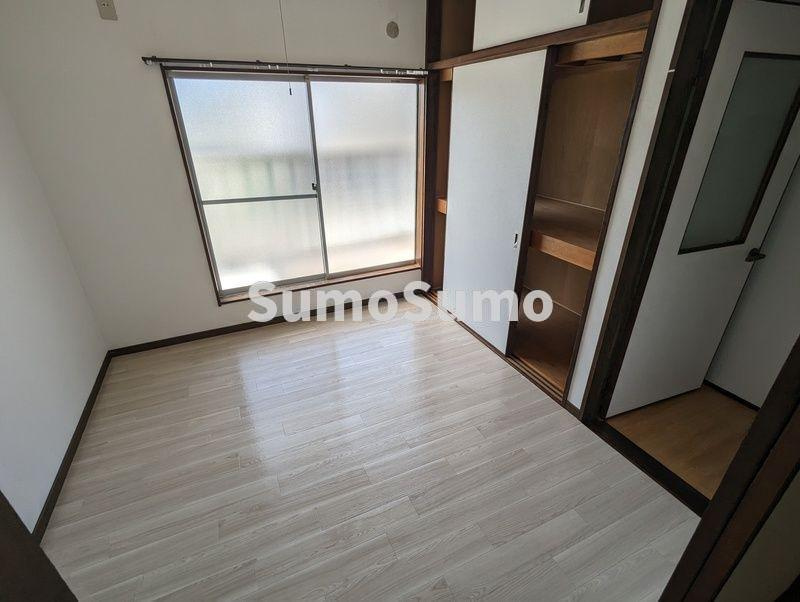 矢田貸家の居間・リビング|ゆったり過ごせるリビングです