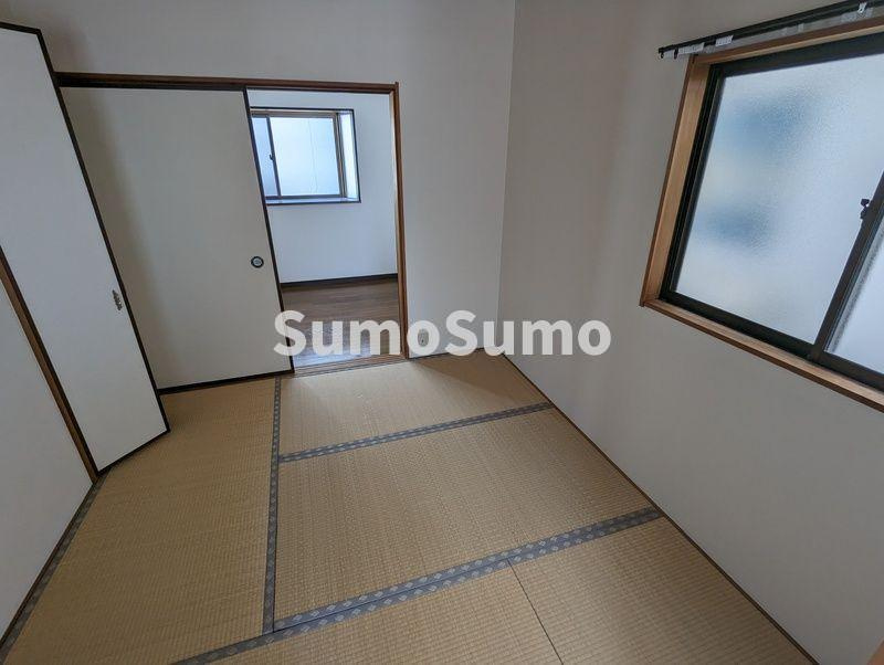 矢田貸家のその他|フローリングだけでなく、和室もあります