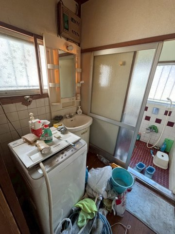 松戸市二十世紀が丘萩町　中古戸建の洗面所