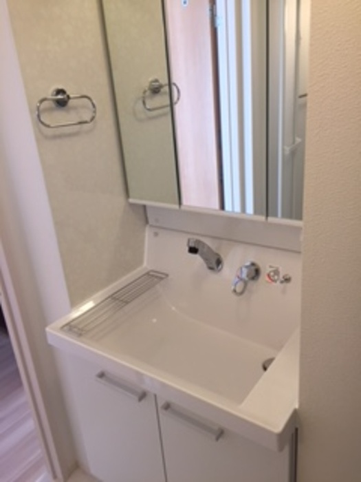 ルビアの独立洗面台|洗髪洗面化粧台