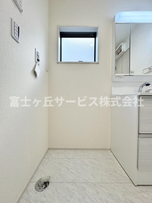 【ランドリースペース】 | 静岡市葵区羽鳥5丁目 新築一戸建て 2号棟 | 洗濯機置き場です