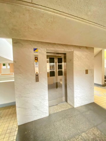 ＲＩＣイーストコート五番街１４１棟のその他共用部分|エレベーター