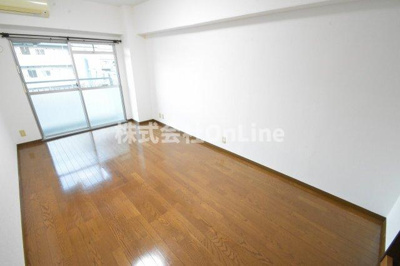 【居間・リビング】 | メゾンドーム千成