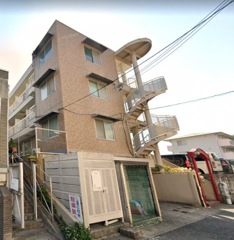 サニーパレスザウエストの外観