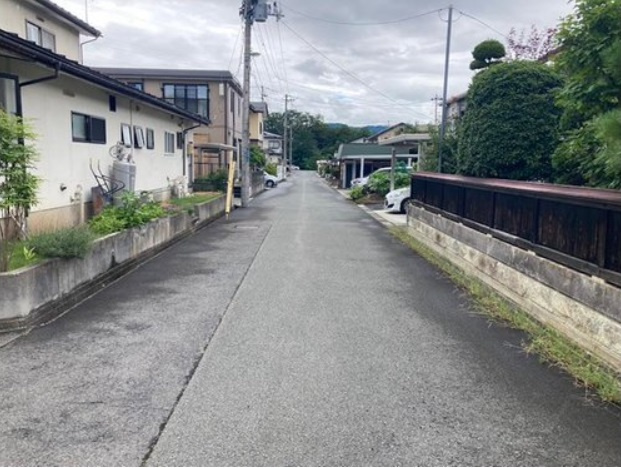 山形市桜田南の前面道路含む現地写真