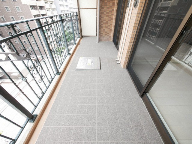 Luxe新大阪Ⅰのバルコニー