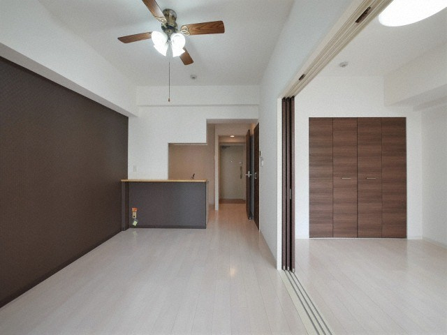 Luxe新大阪Ⅰの居間・リビング