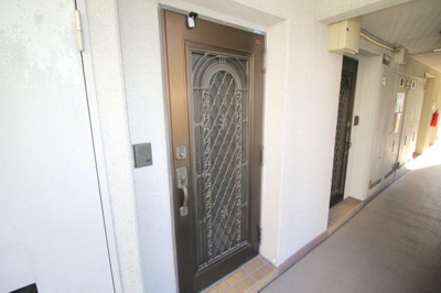 【玄関】 | ヴェルデみき