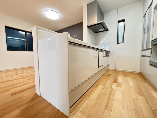 野崎通２丁目　新築戸建のキッチン