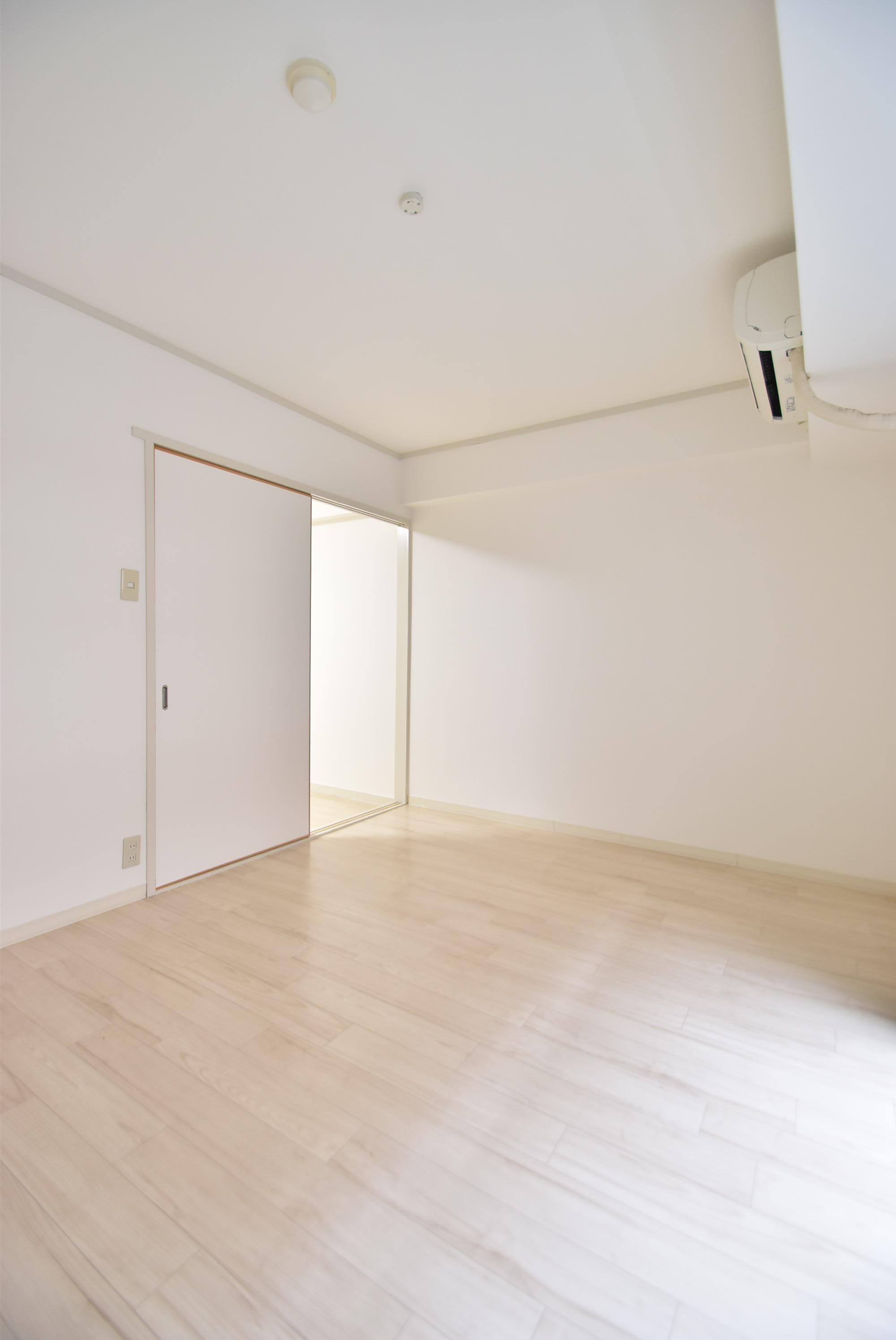 大阪市都島区網島町の賃貸マンションの寝室