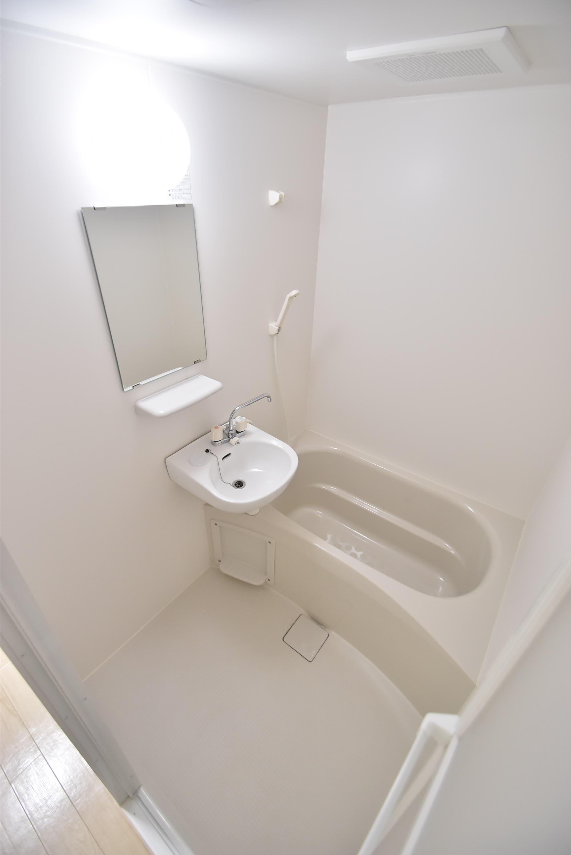 大阪市都島区網島町の賃貸マンションの浴室