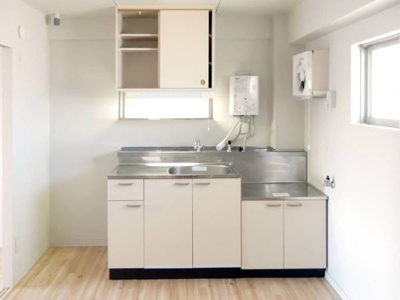 【キッチン】 | ビレッジハウス鎌倉10号棟 | ビレッジハウスの同一物件・同一タイプの間取りの写真です