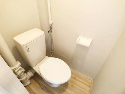 【トイレ】 | ビレッジハウス鎌倉10号棟 | ビレッジハウスの同一物件・同一タイプの間取りの写真です