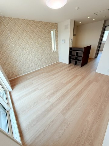 ロータスヒル　B棟の居間・リビング