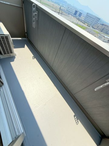 ロータスヒル　B棟のバルコニー