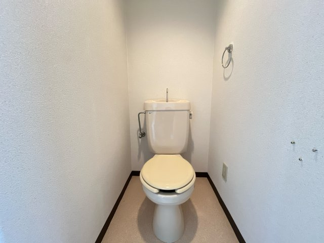 クレスト共和のトイレ