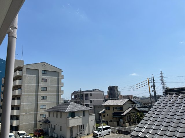 クレスト共和の展望