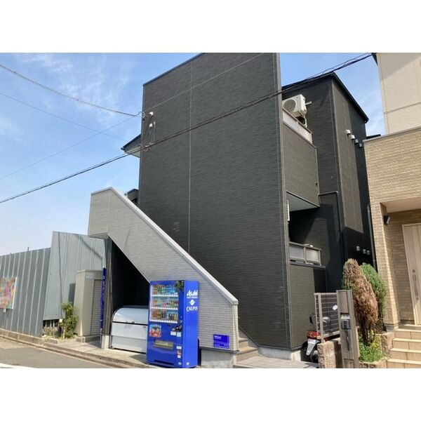 ドミトリー上高畑　名古屋市賃貸　仲介手数料無料のエントランス