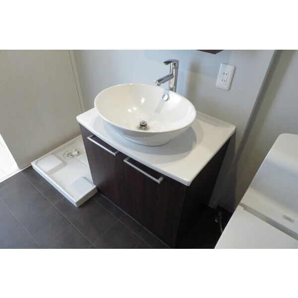 ドミトリー上高畑　名古屋市賃貸　仲介手数料無料の洗面所