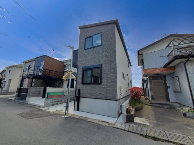 三郷市　小谷堀　新築戸建　全1棟の外観|外観です