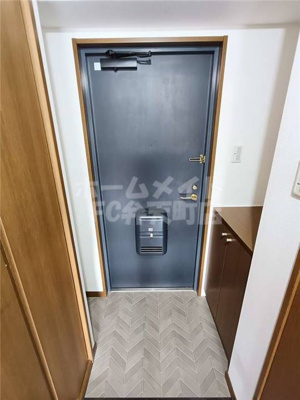 【玄関】 | リーガル弁天町