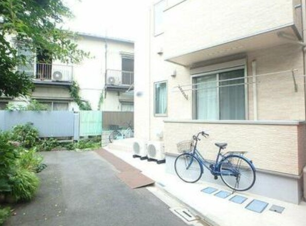 Ｋ＆ＭＬｕｚのロビー