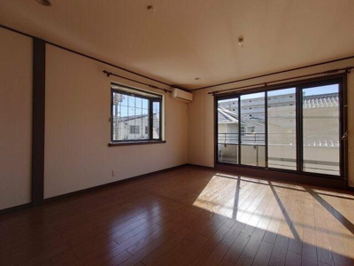 【居間・リビング】 | 植竹町戸建て