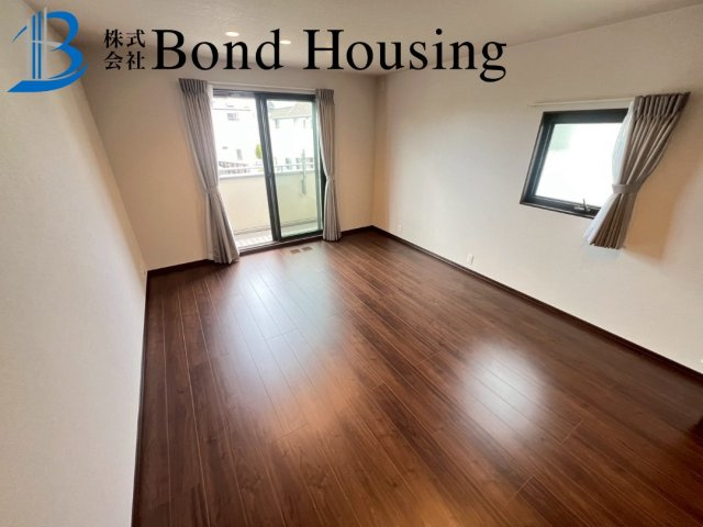 セキスイハイム施工・築3年の築浅良質中古戸建　松陰の洋室