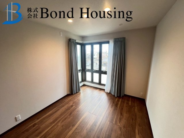 セキスイハイム施工・築3年の築浅良質中古戸建　松陰の玄関