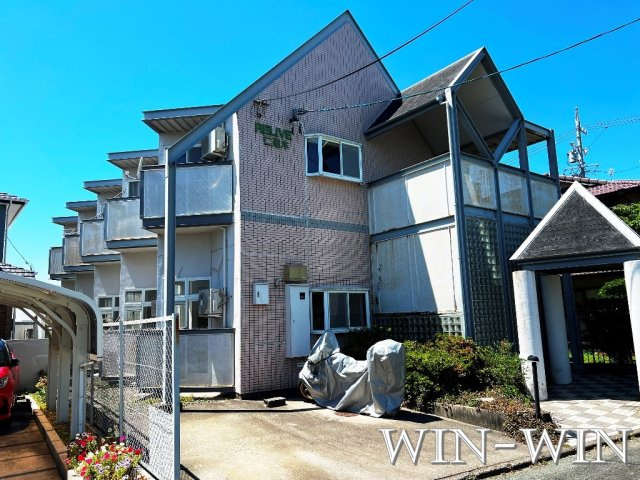 レリブ仁連木の外観