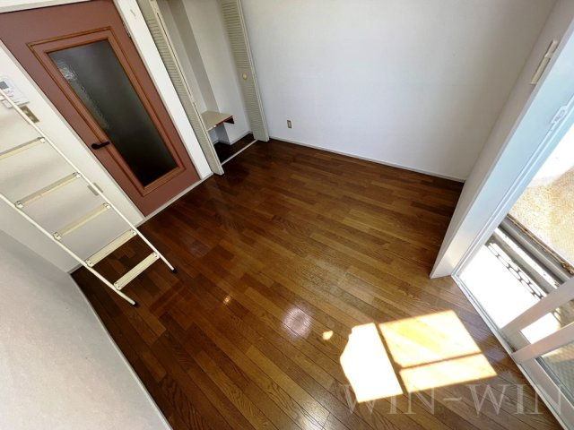 レリブ仁連木の居間・リビング