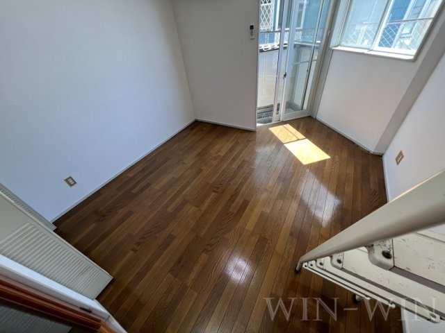 レリブ仁連木の居間・リビング