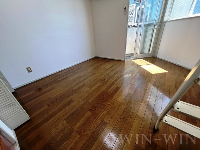 レリブ仁連木の居間・リビング