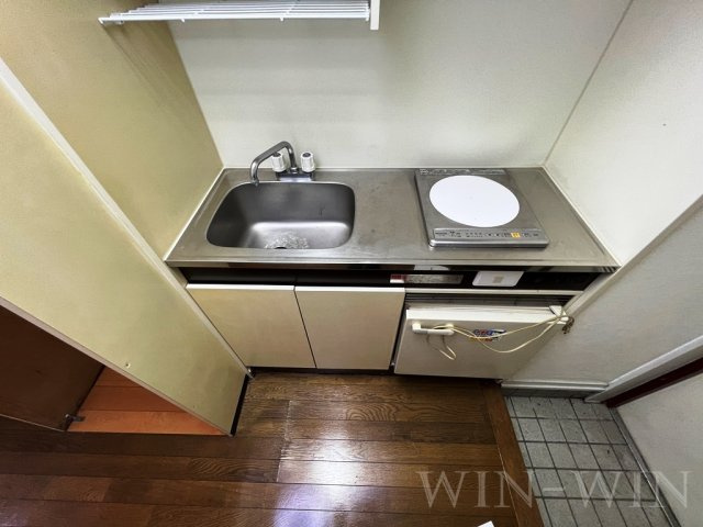 レリブ仁連木のキッチン