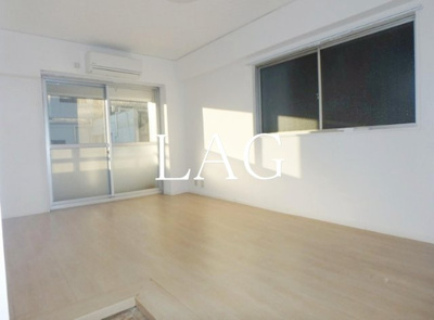 【居間・リビング】 | 東城ビル | 洋室のお部屋です。