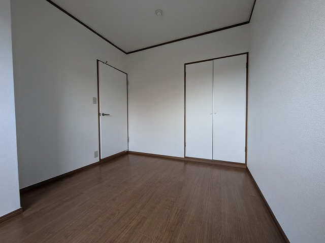 【洋室】 | クローバーマンション花畑II