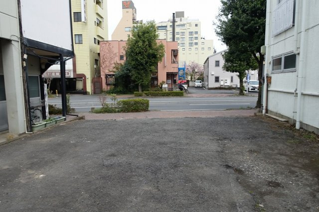 高崎市柳川町　売地の外観|西から東方向