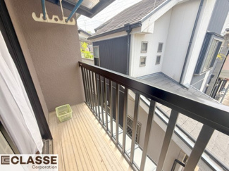 【バルコニー】 | 城陽市寺田南中芝　中古戸建 | 南側バルコニー