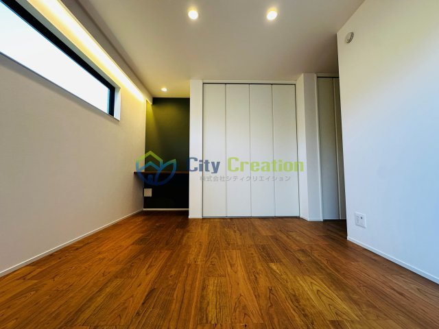 藤沢市大庭　デザイナーズ分譲住宅A棟の洋室