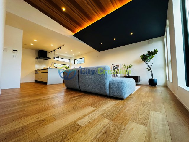 藤沢市大庭　デザイナーズ分譲住宅A棟の居間・リビング