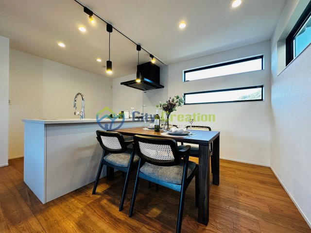 藤沢市大庭　デザイナーズ分譲住宅A棟のキッチン