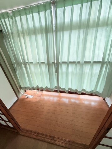 亀甲ビルテナントの内装