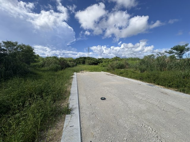 〇読谷村座喜味1379-1　売土地の外観