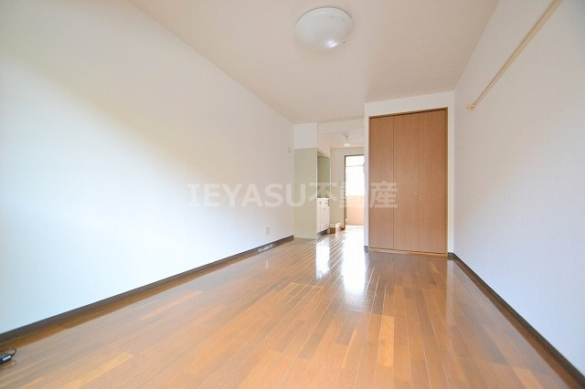 ロワールタケウチの居間・リビング