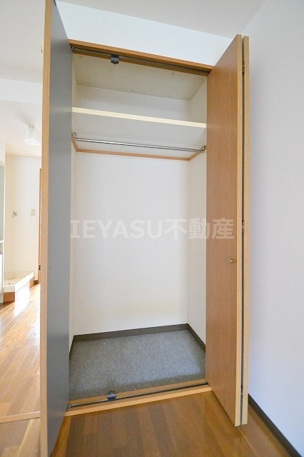 ロワールタケウチの収納