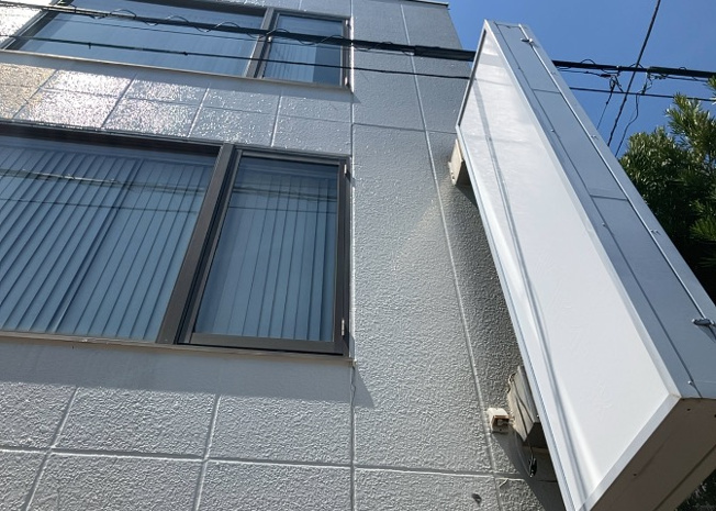 【外観】 | 土地購入を検討されている場合、境界杭がない状態で購入してしまうと境界確定測量をする必要があり、費用がかかります。購入の前に、売主、隣土地所有者立ち合いのもと境界を確定し境界杭を設置するのがベストです。